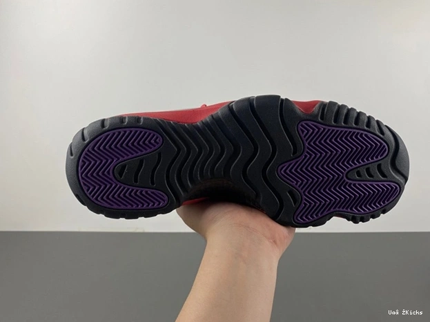 Practical Jordan CT8012-600 666 Air 11 0826